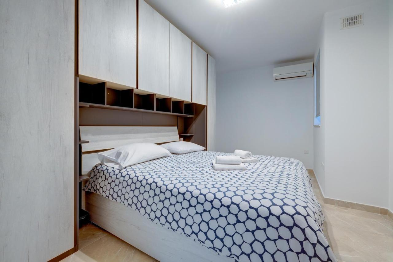 Marvellous 3Br Apartment In Central St Julians Saint Julian's Ngoại thất bức ảnh